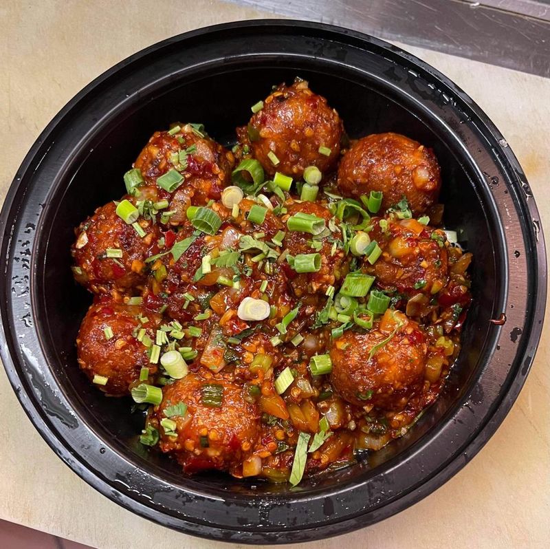 Vegetarian Dishes Get Just As Much Flavor As The Meat Plates Vegetarian Dishes Get Just As Much Flavor As The Meat Plates