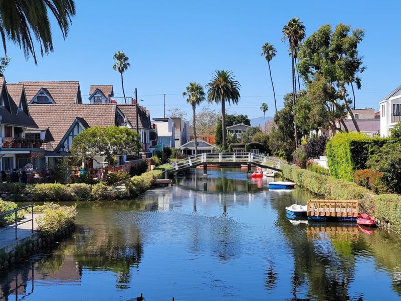 Venice Canals In Los Angeles As A Slice Of Italy Venice Canals In Los Angeles As A Slice Of Italy