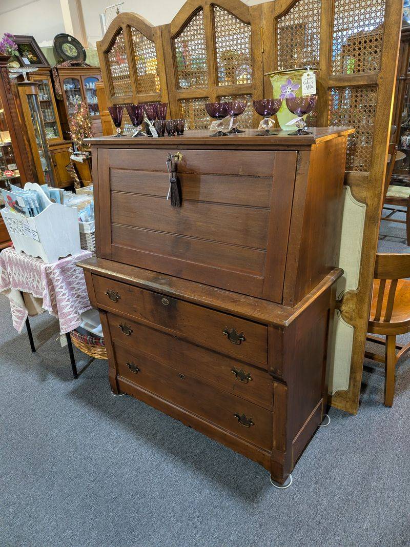 Vintage Furniture Finds Vintage Furniture Finds