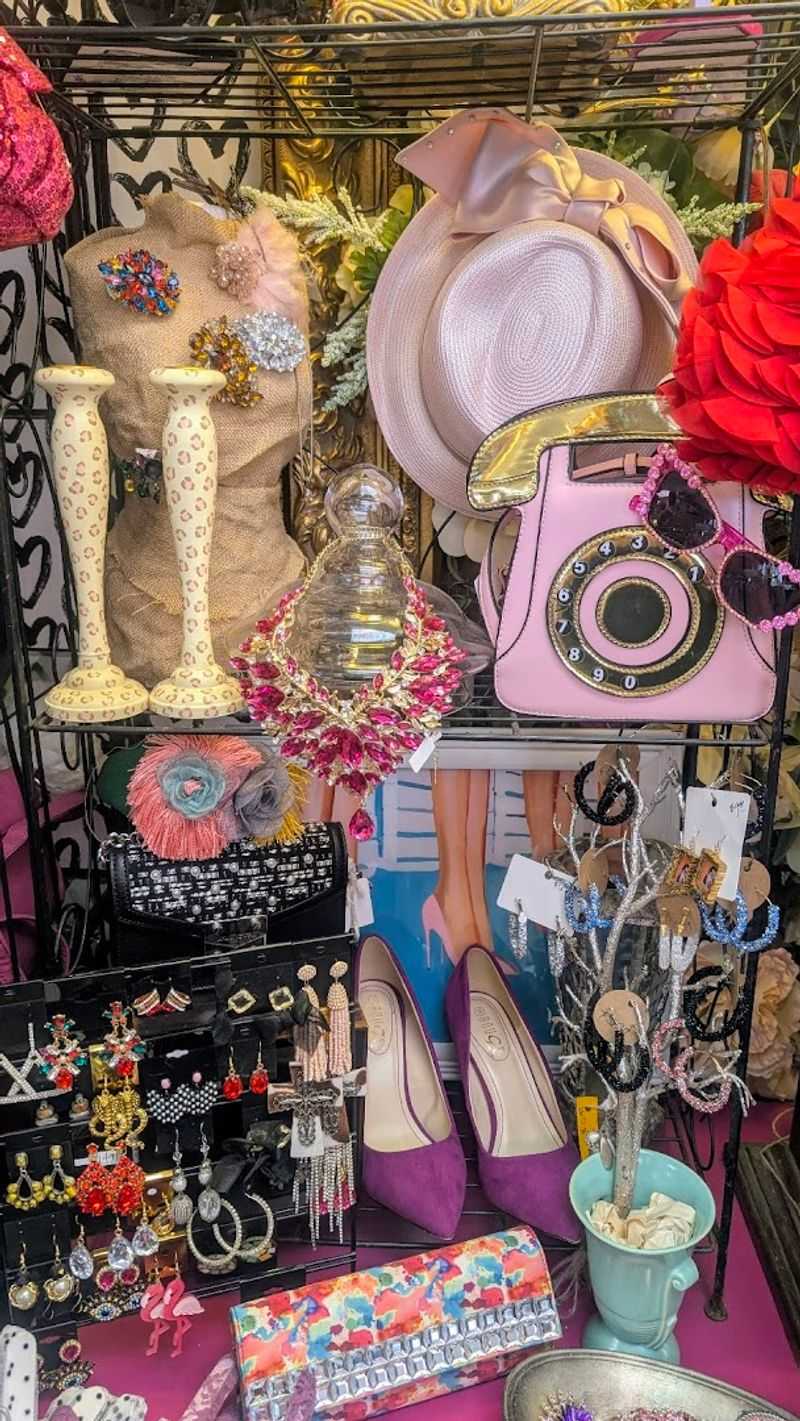 Vintage and Kitschy Finds That You Will Not See Anywhere Else
