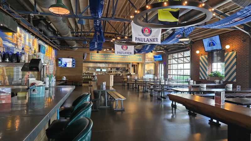 Von Elrod's Beer Hall & Kitchen — Nashville Von Elrod's Beer Hall & Kitchen — Nashville