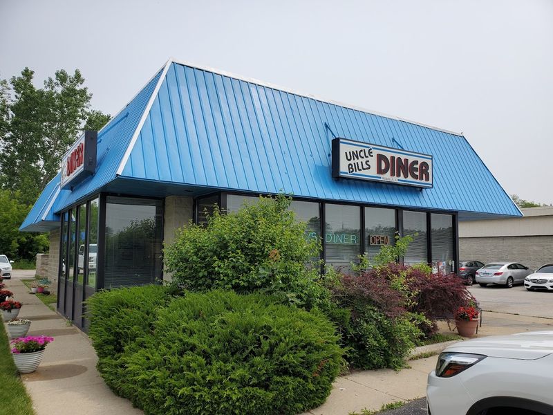 Why This Roselle Diner Keeps Its Grip on Local Cravings