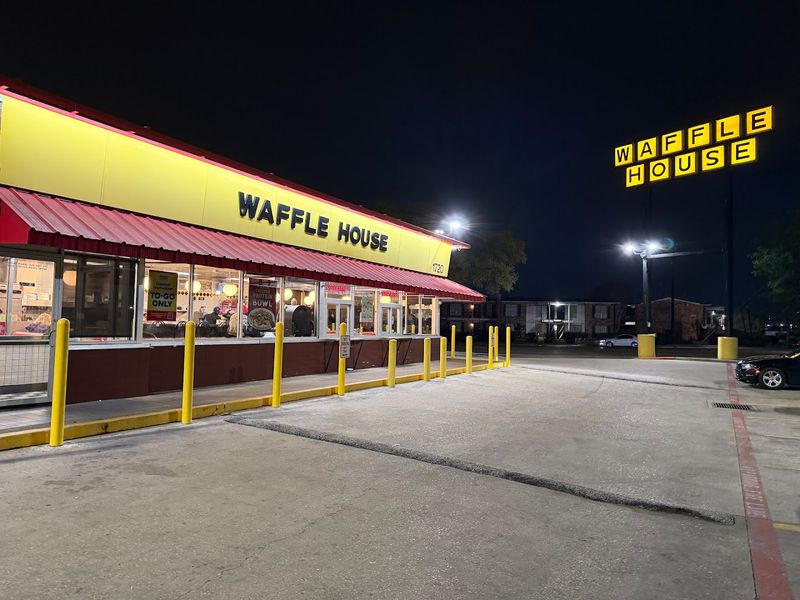 Waffle House #236 (Houston)