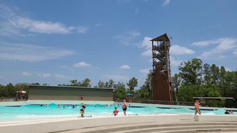 Wave Pool Where the Action Never Stops