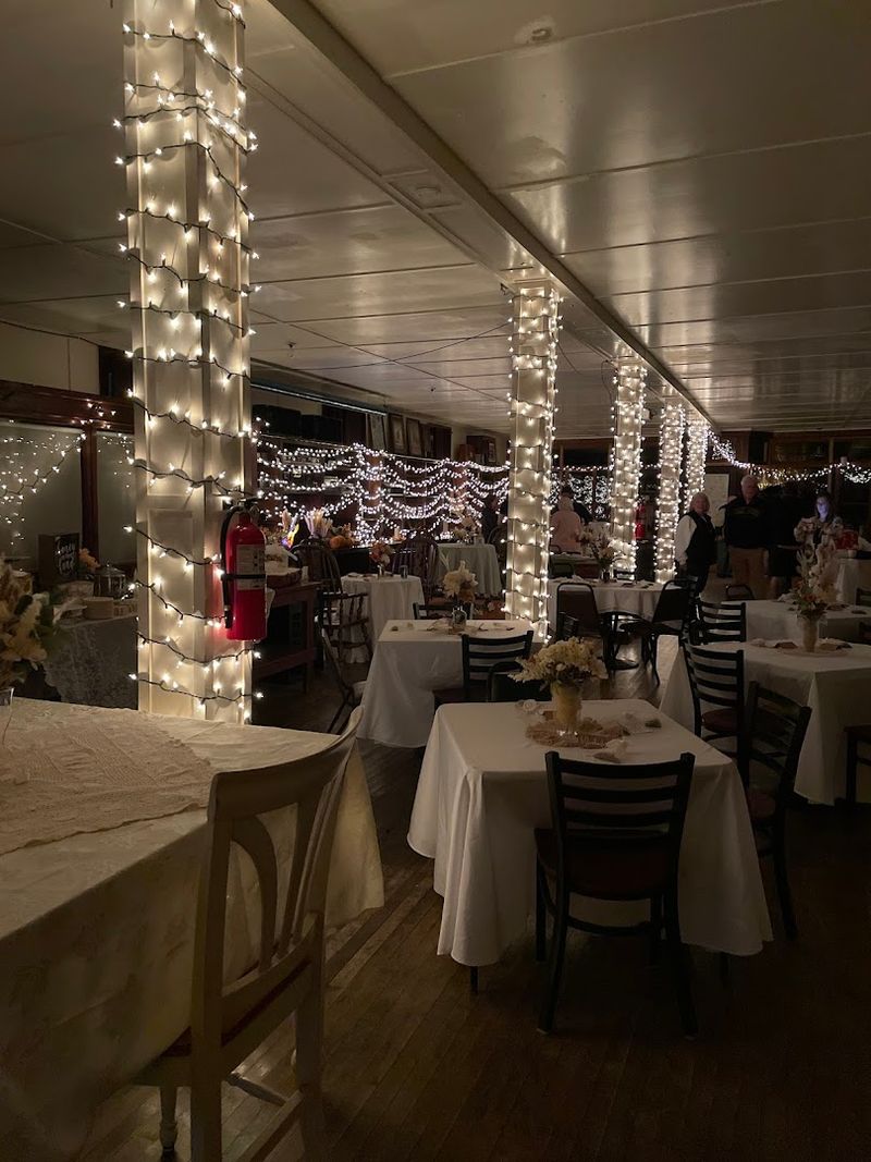 Weddings, Birthdays, and Unexpected Celebrations at the General Store Weddings, Birthdays, and Unexpected Celebrations at the General Store
