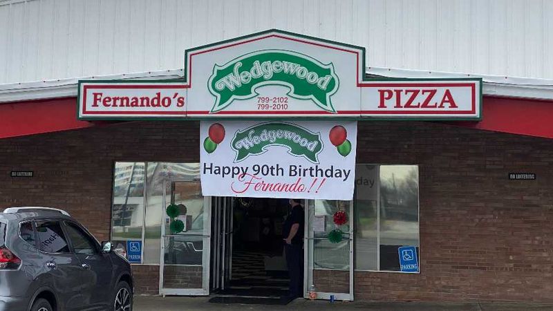 Wedgewood Pizza, Austintown
