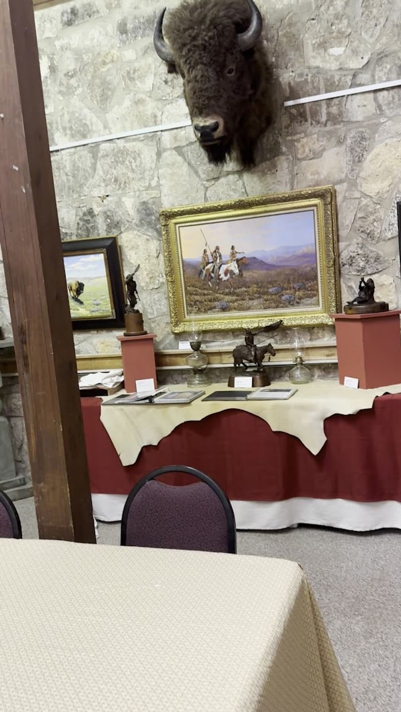 Western Art Gallery Showcasing Frontier Painters