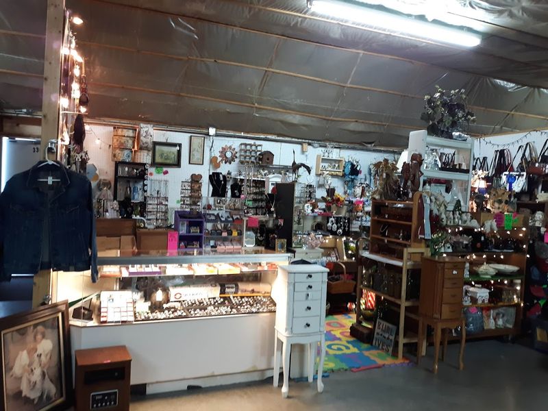 What $30 Might Get You At This Tennessee Bargain Wonderland What $30 Might Get You At This Tennessee Bargain Wonderland