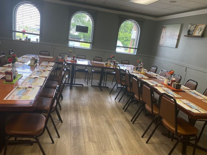 What Makes Piston Diner Feel Like a True New Jersey Classic