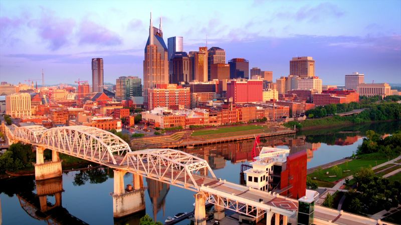 What Makes the Downtown Nashville Atmosphere So Fun What Makes the Downtown Nashville Atmosphere So Fun