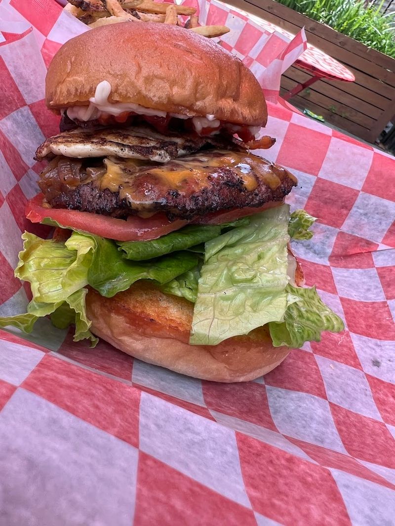 What makes the Majestic Burger so hard to forget