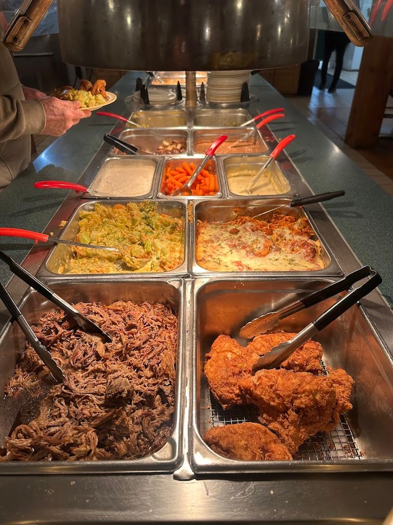 What the Buffet Gets Right for Hungry Diners
