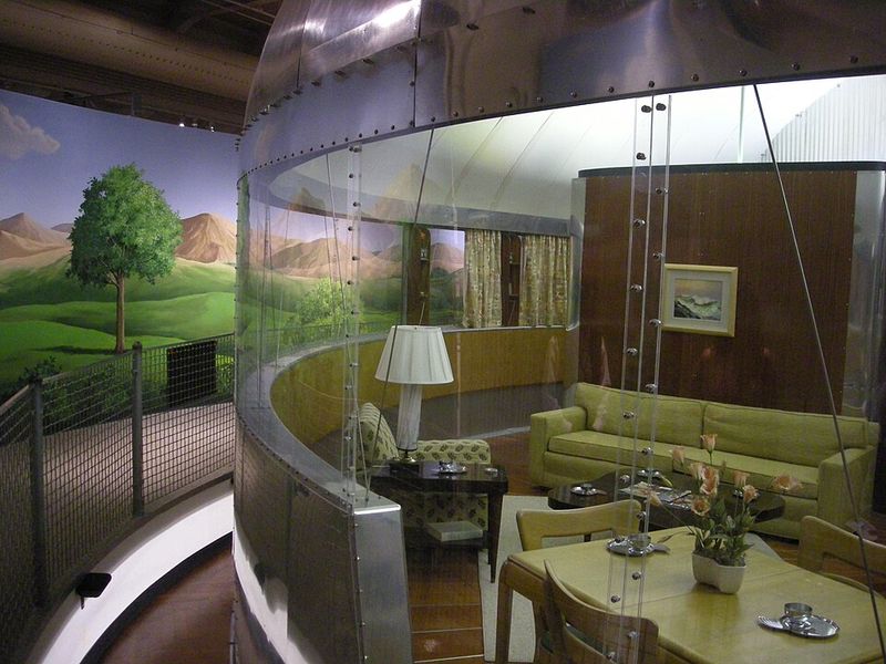 What the Inside of the House Actually Feels Like What the Inside of the House Actually Feels Like