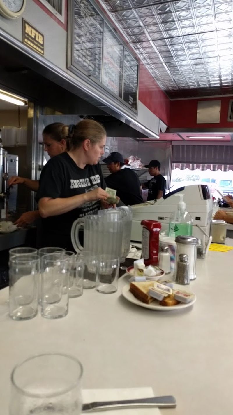 What to Know Before You Visit Angelo’s Glassboro Diner