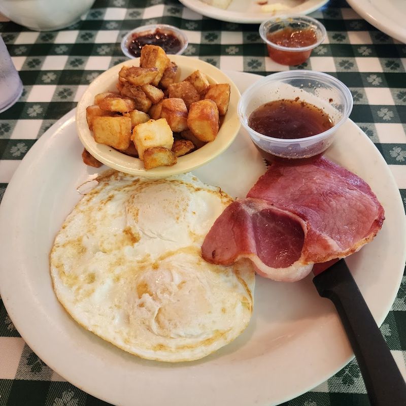 What to order first at breakfast