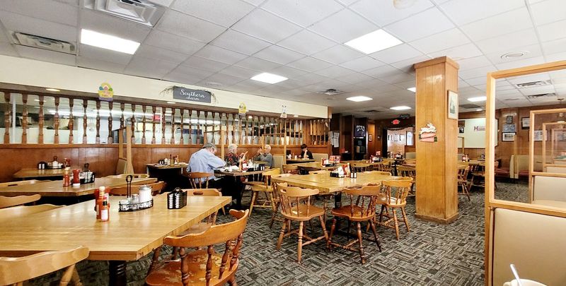 Where Fort Worth Gathers at All Hours