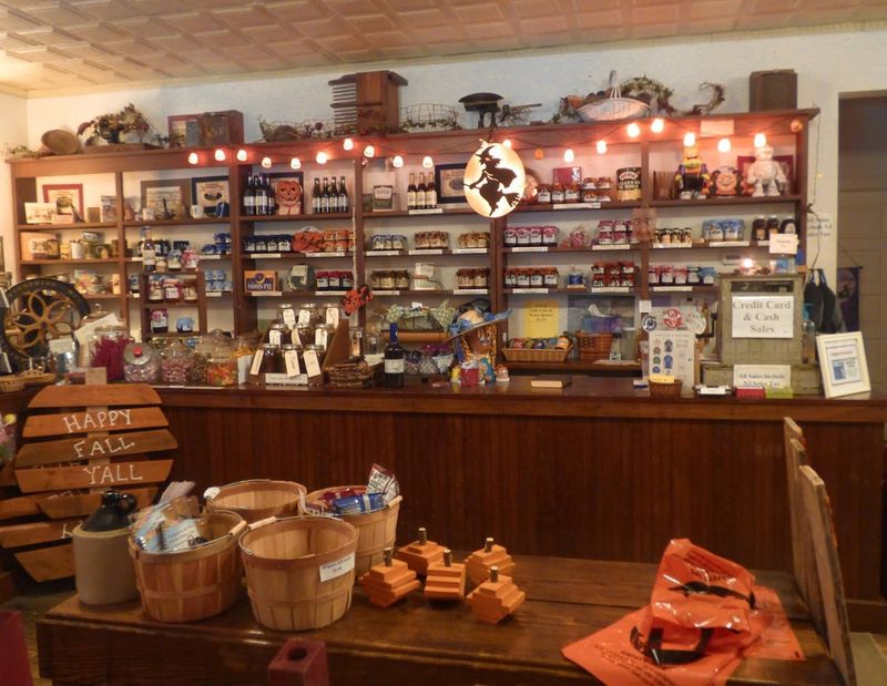 Whitesbog General Store - Browns Mills Whitesbog General Store - Browns Mills