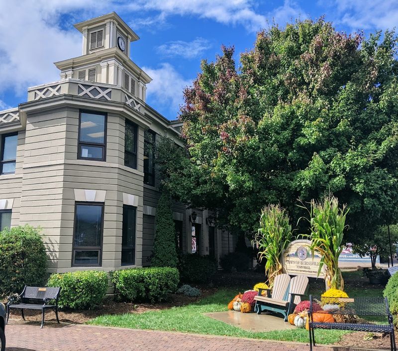 Why Burnsville Feels Like a Smart Asheville Alternative