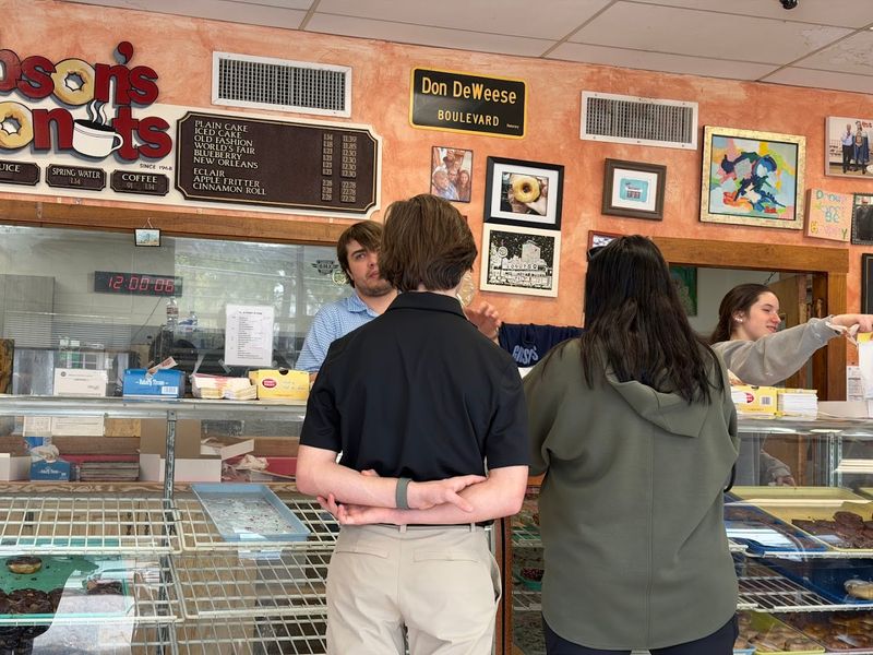 Why Gibson's Donuts Has Become a Tennessee Favorite