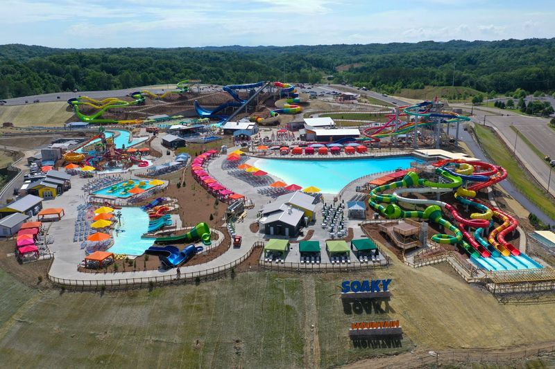 Why Soaky Mountain Is One Of Tennessee's Best Summer Family Escapes