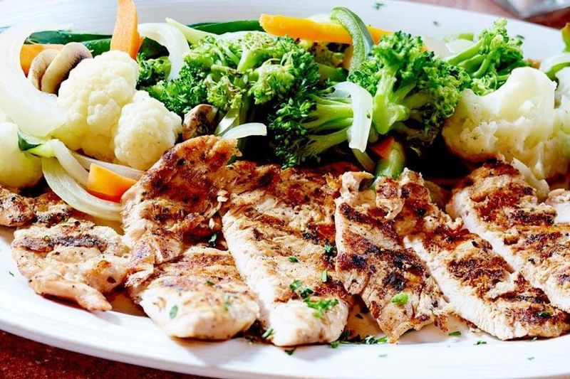 Why State Line Diner’s Chicken Marsala Is Worth The Drive