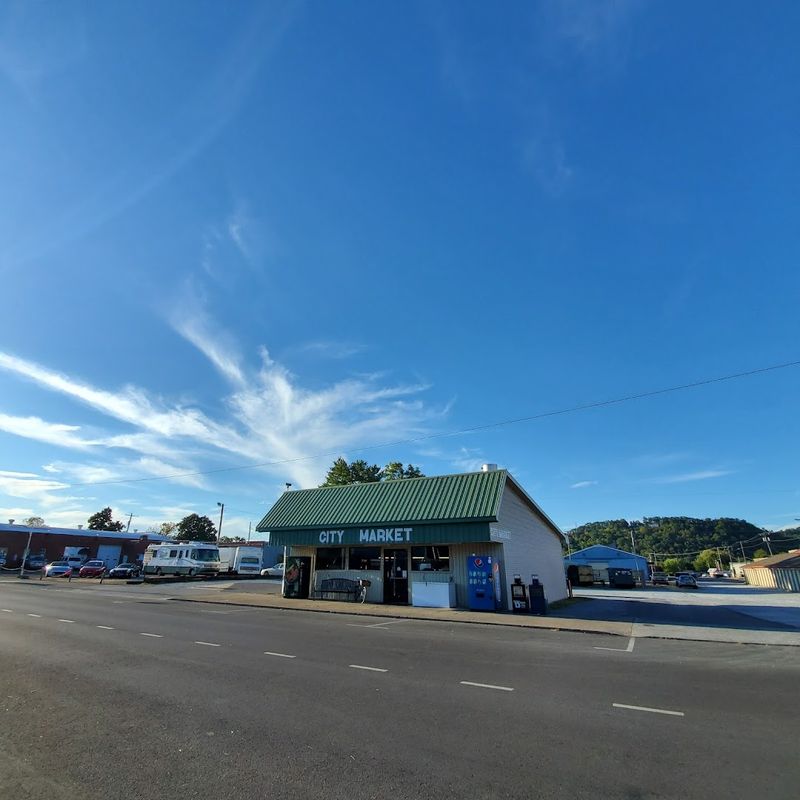 Why This Elizabethton Favorite Belongs On Your East Tennessee Food List Why This Elizabethton Favorite Belongs On Your East Tennessee Food List