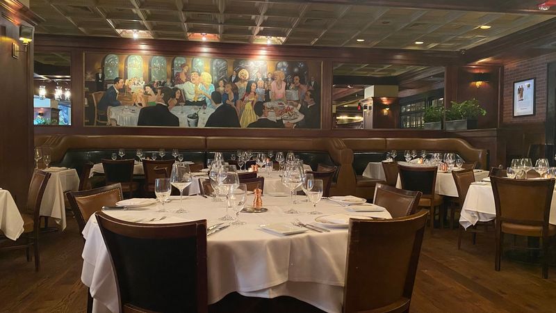 Why This Summit Steakhouse Feels Polished Without Feeling Stuffy Why This Summit Steakhouse Feels Polished Without Feeling Stuffy