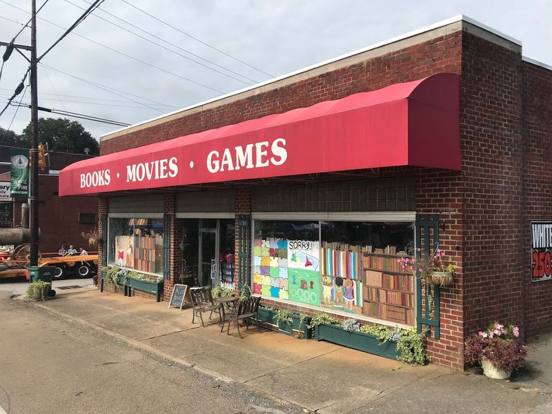 Why White Pine Books Is Worth The Detour