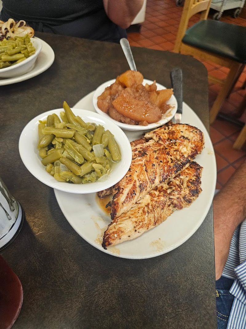 Why the chicken and dumplings define the whole restaurant Why the chicken and dumplings define the whole restaurant