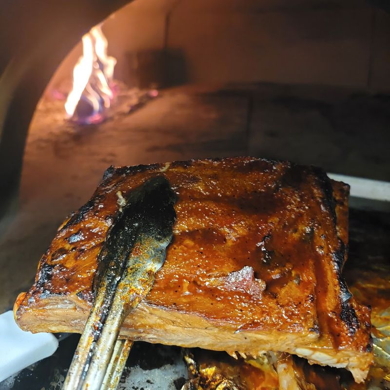 Wood Oven Kitchen — East Ridge
