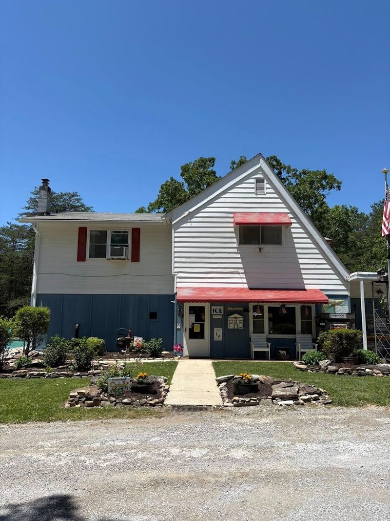 Bean Pot Campground Restaurant — Crossville