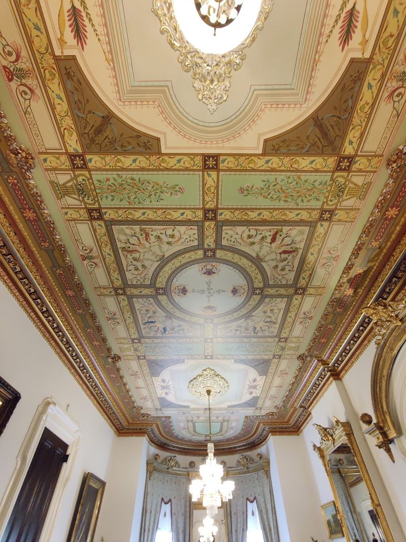 The Restoration Story Gives the Mansion Its Edge