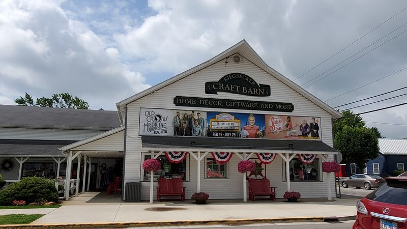 The Market Energy That Changes the Whole Town The Market Energy That Changes the Whole Town