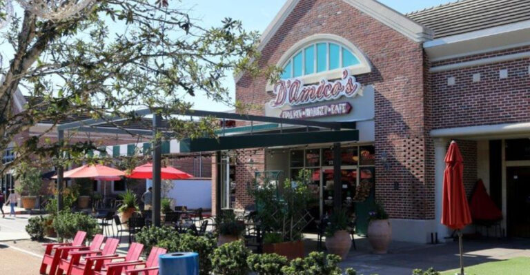 A Secret Slice of Sicily Is Hiding Inside This Cozy Texas Italian Market Cafe