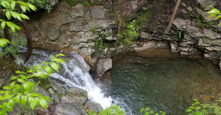 A Short Walk In Northeast Pennsylvania Leads To A Remarkable Glacial Swimming Hole With Natural Pools