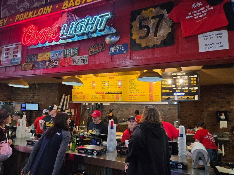 The Counter Line Runs Like a Well-Rehearsed Pit Crew The Counter Line Runs Like a Well-Rehearsed Pit Crew