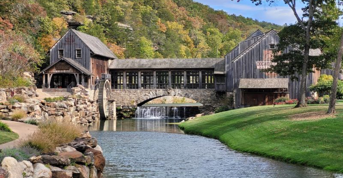 Bucket-List-Worthy Experiences Await on These 7 Incredible Missouri Day Trips