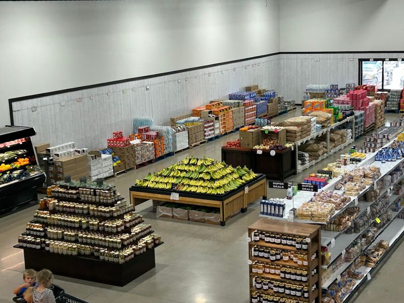 Why This Indiana Grocery Secret Keeps People Coming Back Why This Indiana Grocery Secret Keeps People Coming Back