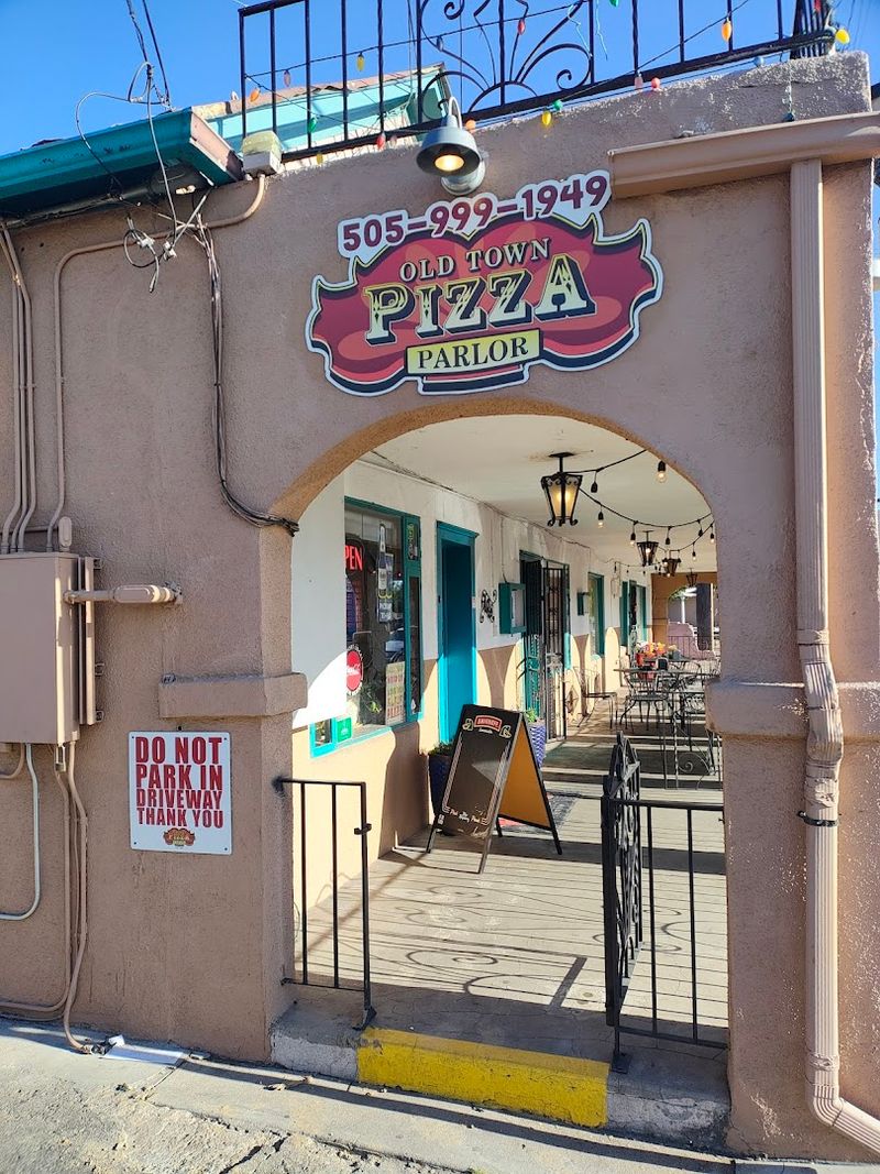 Old Town Pizza Parlor (Albuquerque) Old Town Pizza Parlor (Albuquerque)