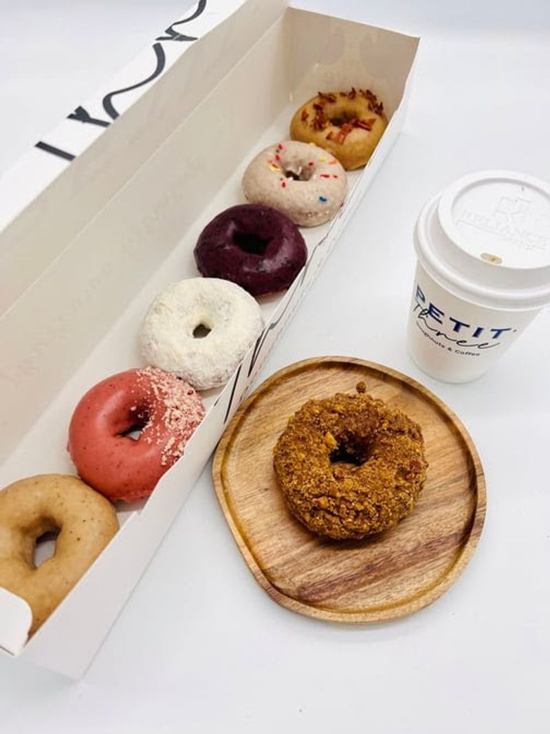 Petit Three Doughnuts (Aurora)