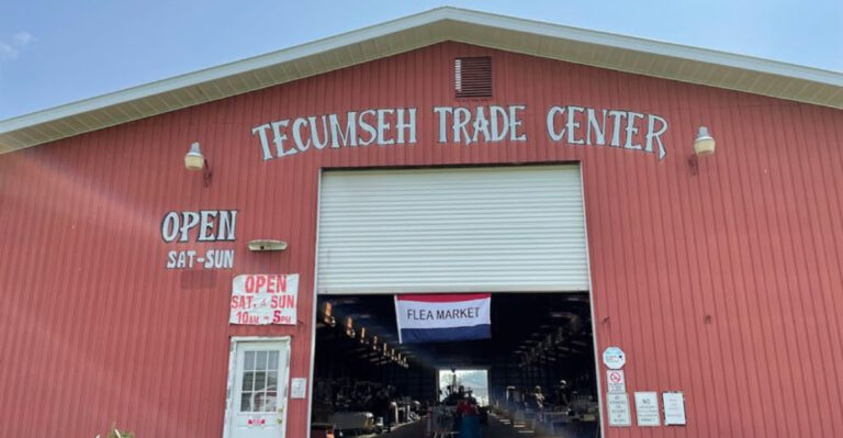 Food, Finds, and Small-Town Buzz Meet at 11 Michigan June Markets