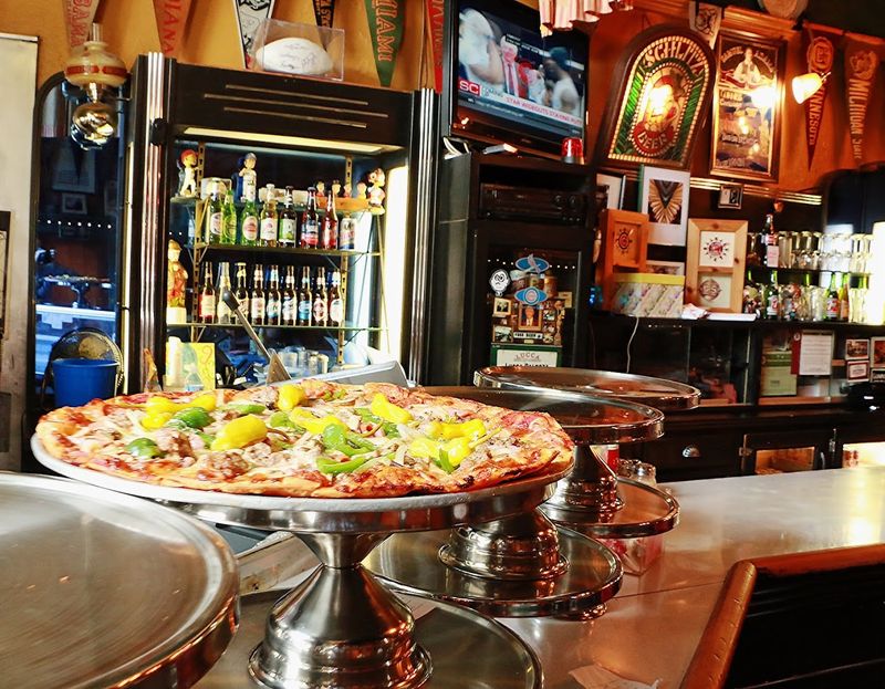 How to Time Your Lucca Grill Run in Illinois How to Time Your Lucca Grill Run in Illinois