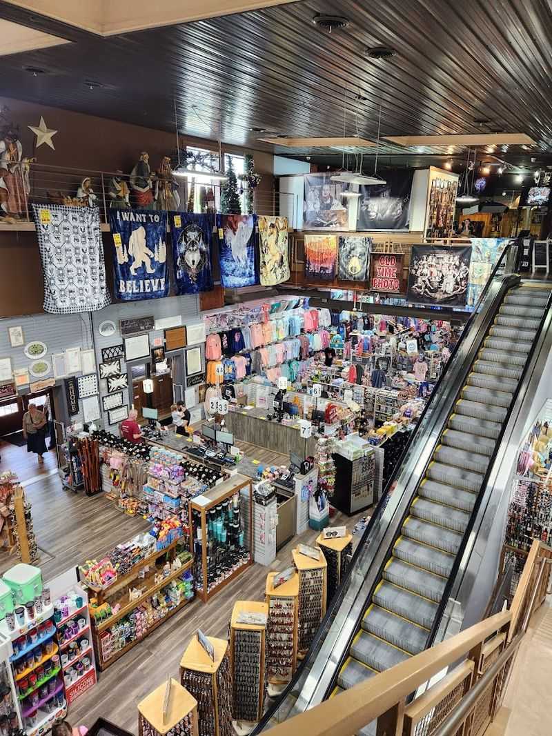 Bigfoot Merchandise and Selfie Park Bigfoot Merchandise and Selfie Park