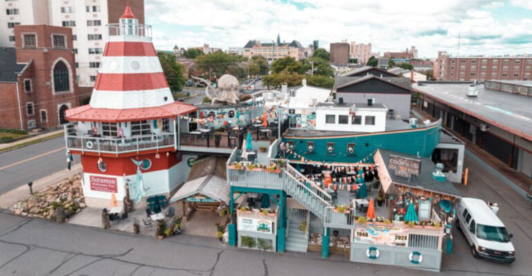 If You Haven’t Eaten Seafood Inside a Pirate Ship in Pennsylvania You’re Missing Out Badly