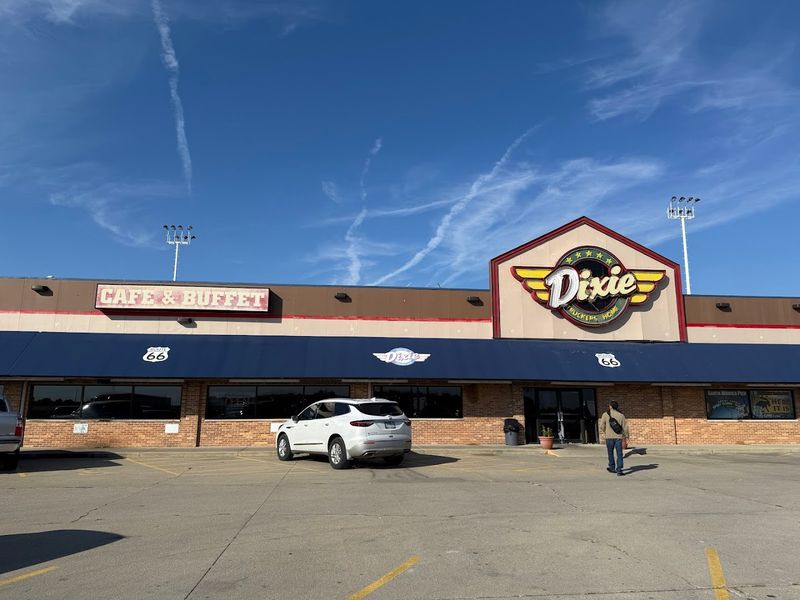 Dixie Truckers Home (McLean)
