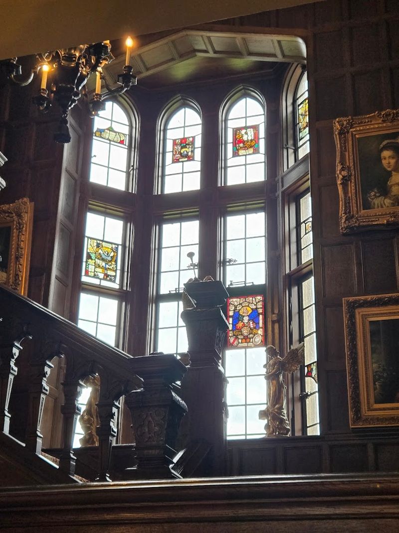 Inside, the Craftsmanship Does the Talking Inside, the Craftsmanship Does the Talking