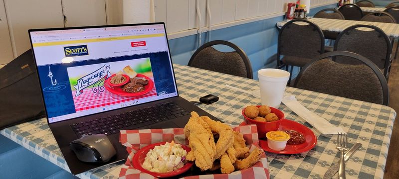 Scott's Catfish & Seafood — Memphis