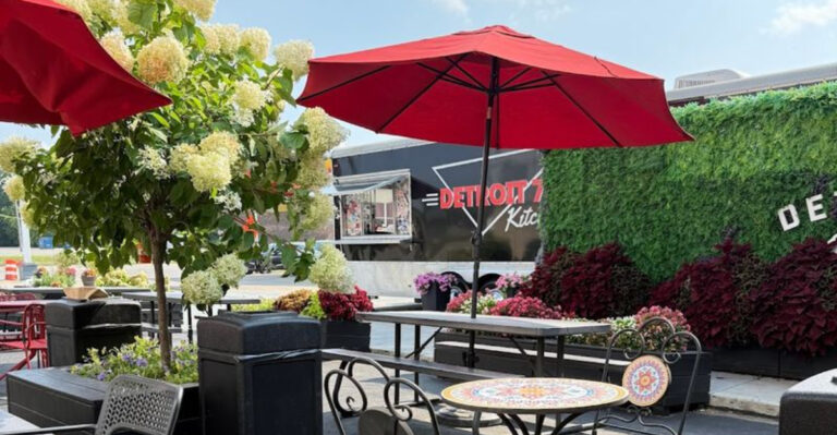 Michigan’s Crispiest Lake Perch Might Be Hiding At These 15 Carryout Windows