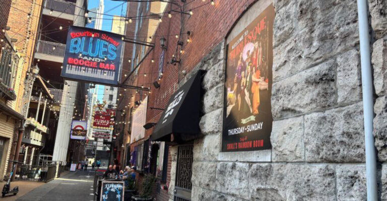 Most Visitors Never Learn The Dark History Hidden Beneath This Nashville, Tennessee Lounge