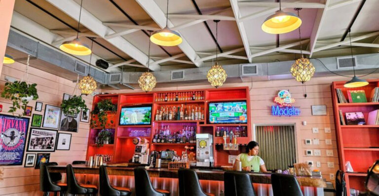 New Jersey’s Best Green Chile Is Hiding Inside This Unassuming Taco Spot